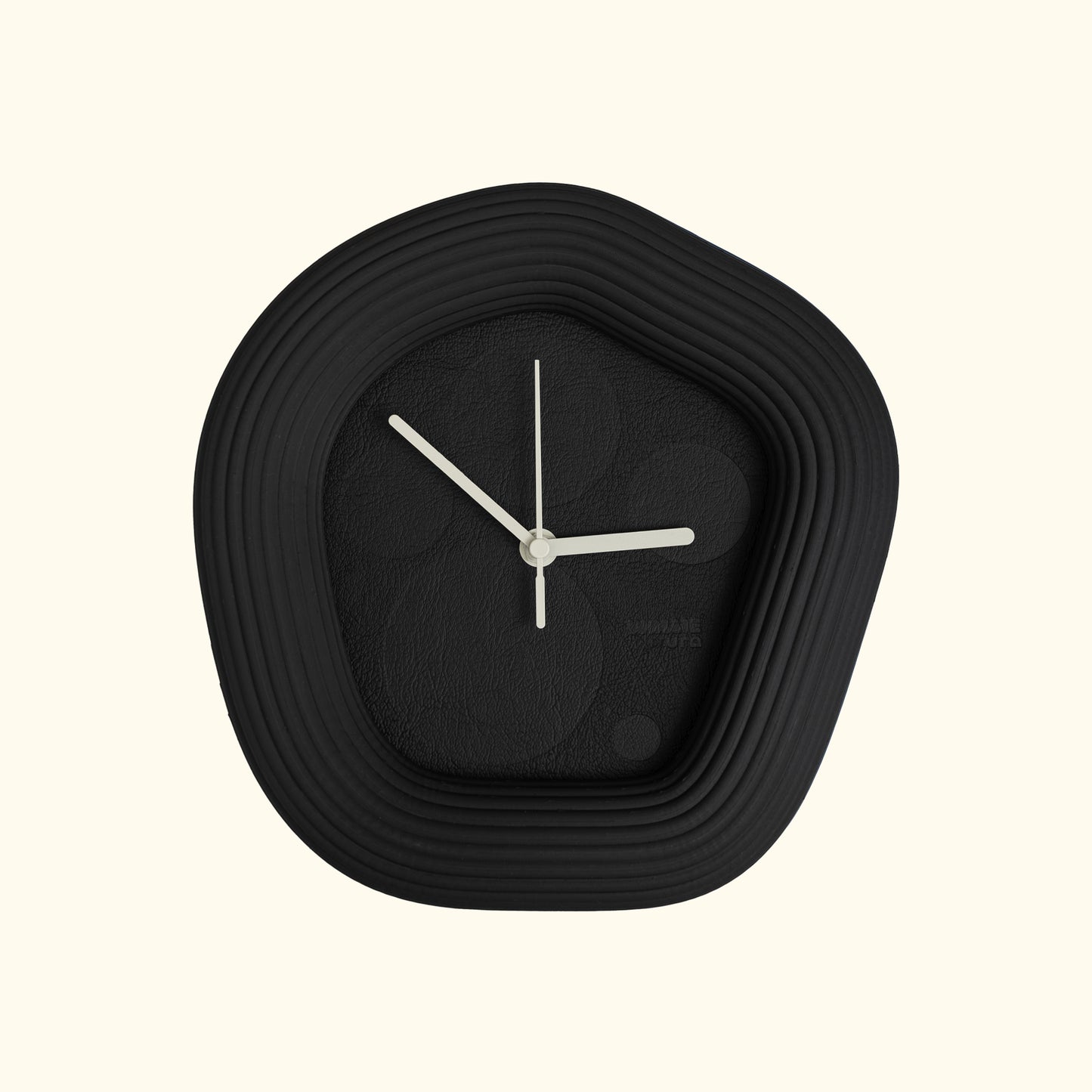 Wallie Obsidian Black