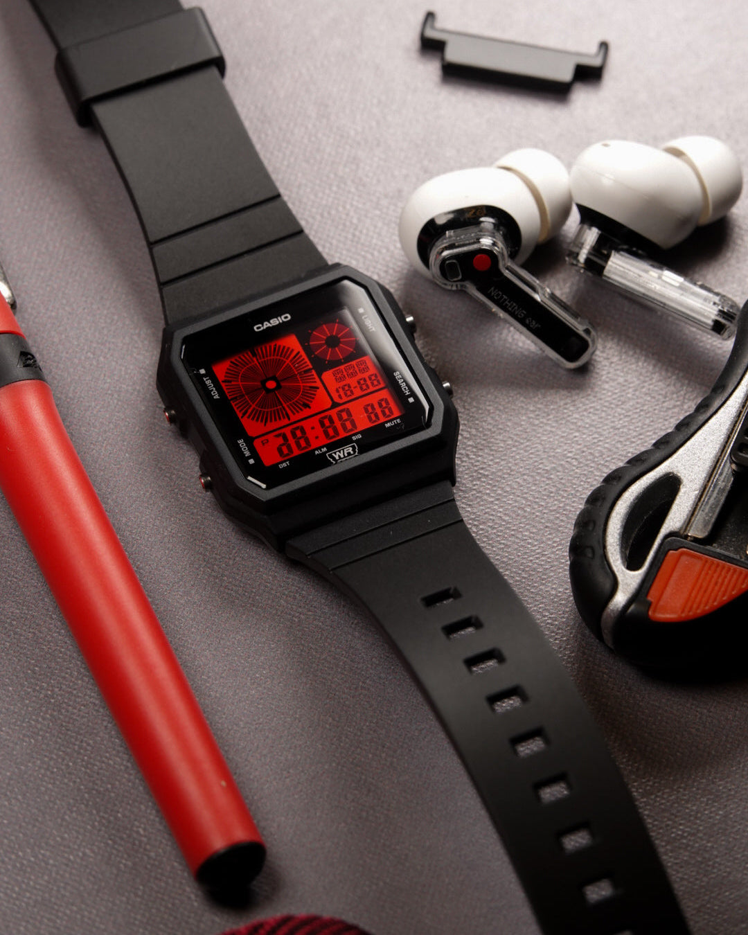 Shutter RED LF20 - Modified Casio Watch