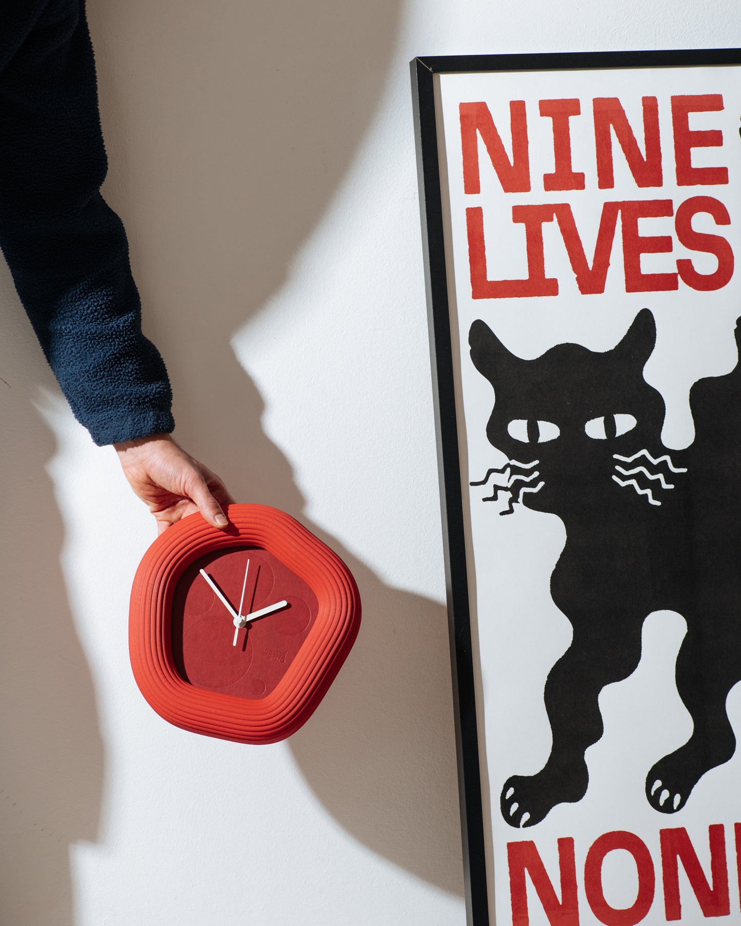 Wallie Dark Red