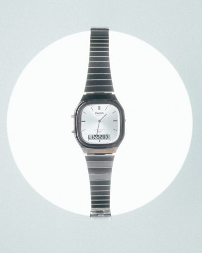 CASIO VINTAGE AQ-240