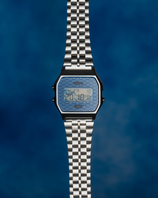 We took already a small batch of new and special A159 model and gave it a final touch showing The Great Wave off Kanagawa by Katsushika Hokusai. 