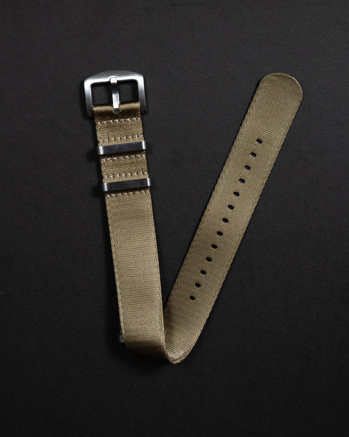 Military Khaki Nylon Watch Strap - 22mm Vintage Style