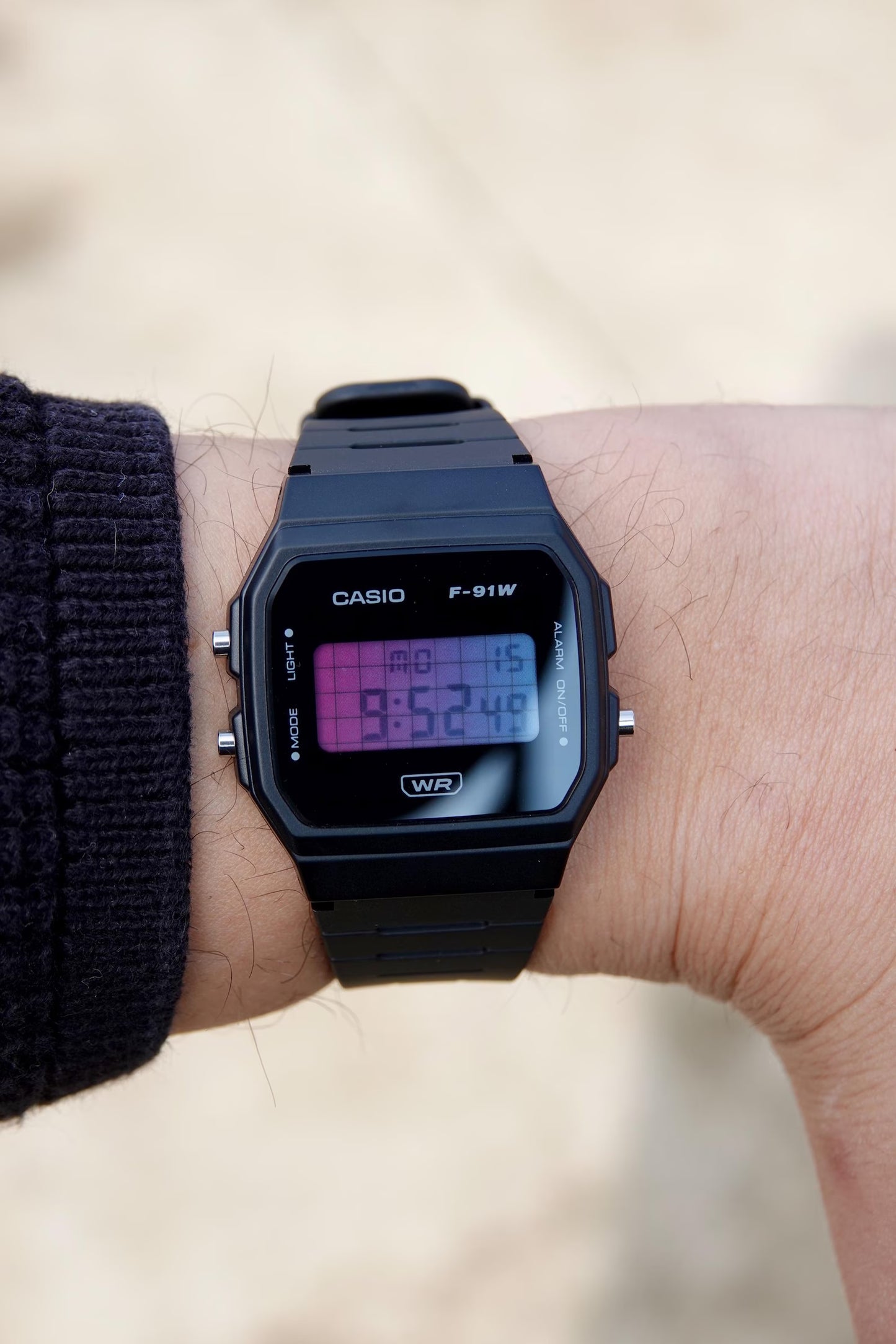 Vaporwave F-91 - Modified Casio Watch