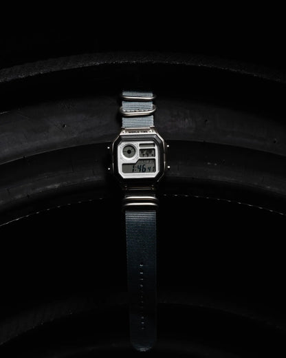 Polar Blue Royale AE-1200 – Modifizierte Casio-Uhr