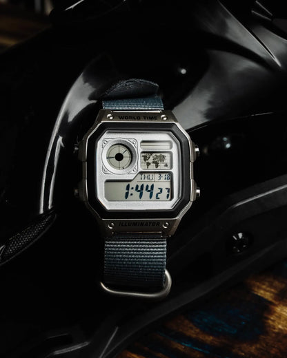 Polar Blue Royale AE-1200 – Modifizierte Casio-Uhr