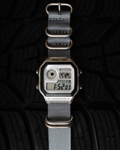 Polar Blue Royale AE-1200 – Modifizierte Casio-Uhr