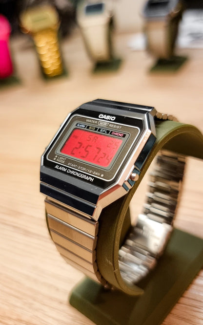 Full Red A700 - Modified Casio Watch