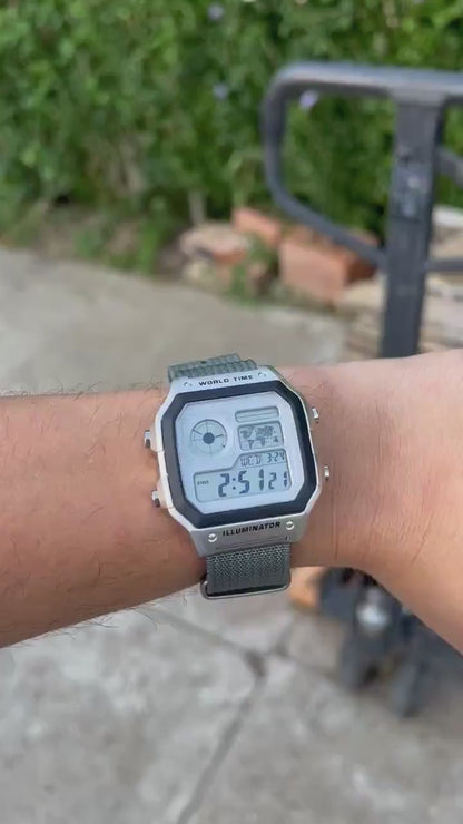 Polar Blue Royale AE-1200 – Modifizierte Casio-Uhr